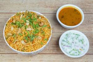 Veg Schezwan Fried Rice